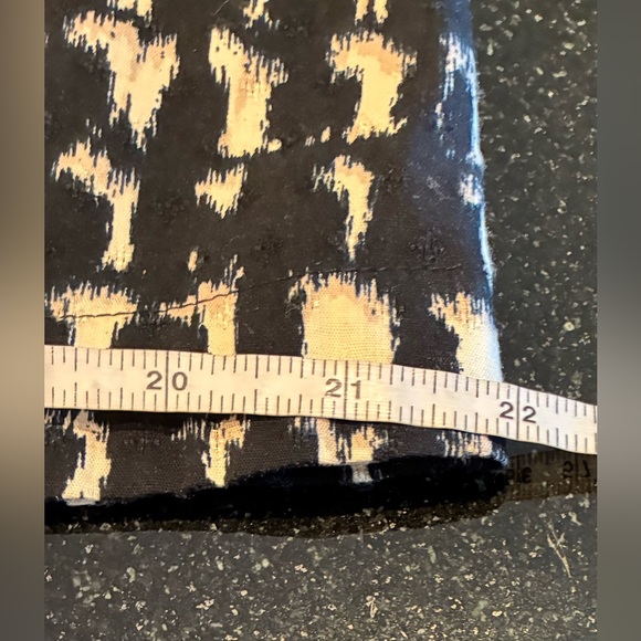 Evereve Stella puff sleeve mini dress Pockets Black-ivory SZ. Small - Picture 12 of 14